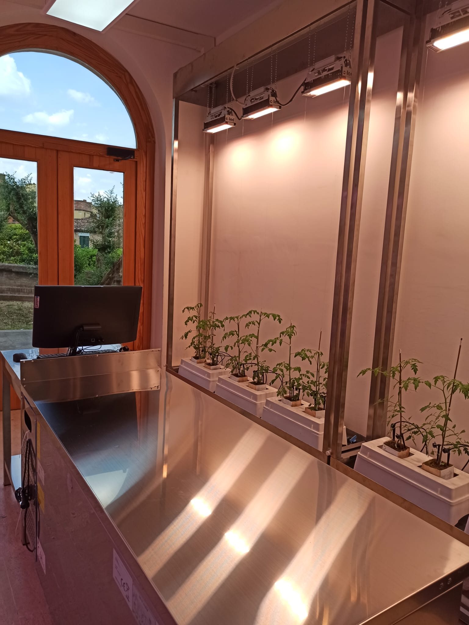 laboratorio indoor Santa Chiara Lab